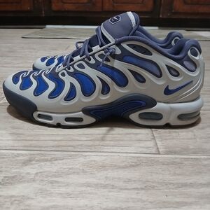 Nike Air Max Plus TN Blue & Gray Sneakers